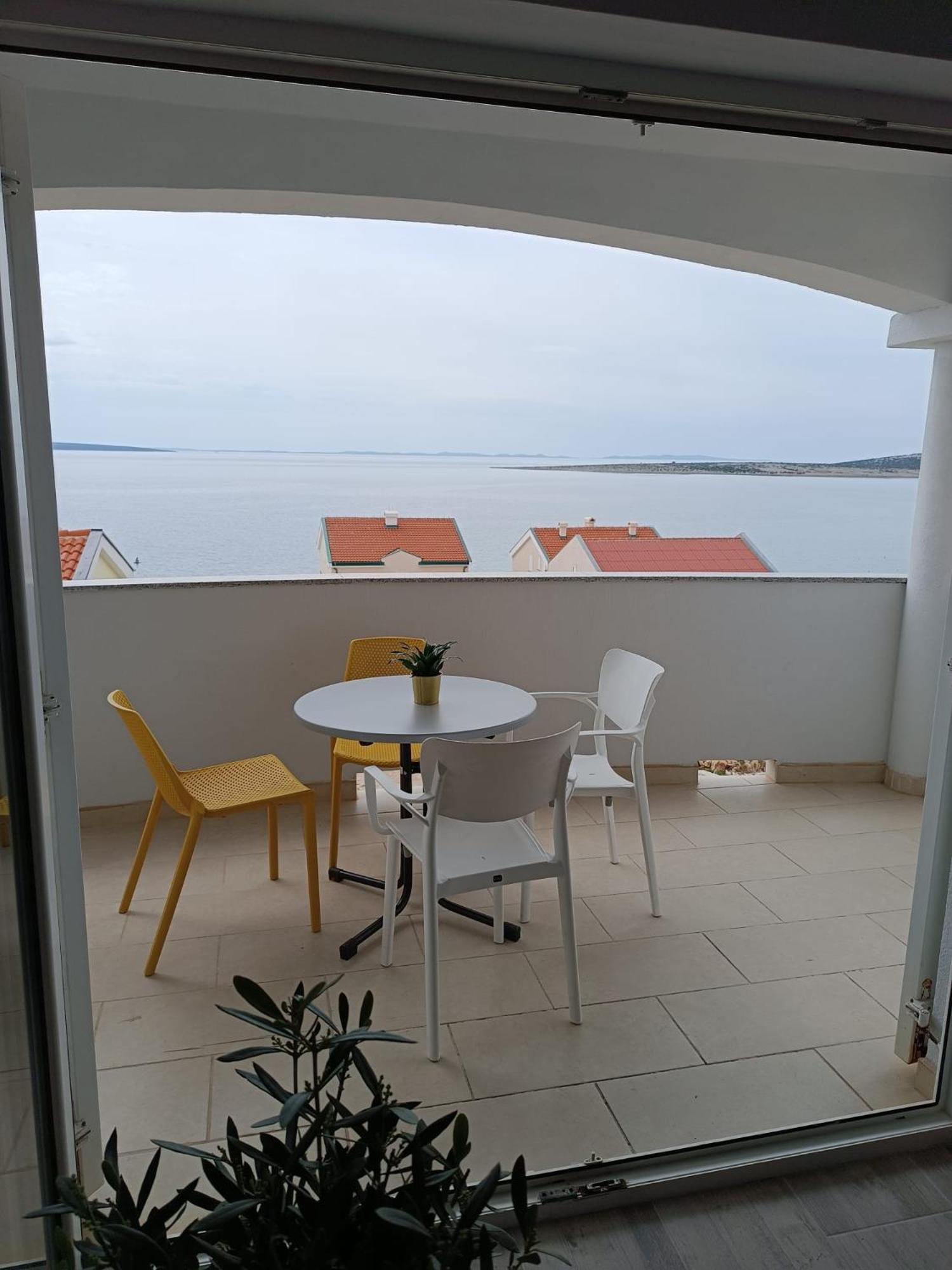 Matosevic-pag Apartma Pag Town